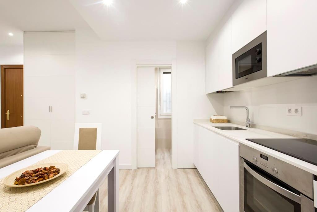 Piso En El Centro De Bilbao, Frente A La Alhondiga Apartment Luaran gambar